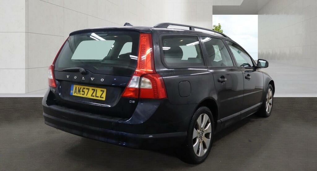 Volvo V70 Se Black #4