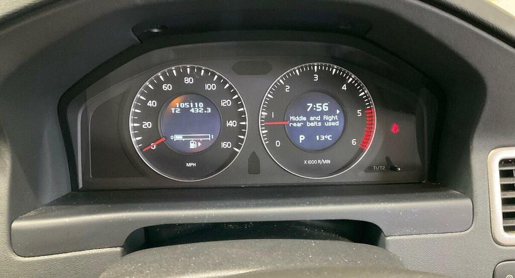 Volvo V70 V70 Se Lux D5 Gold #8