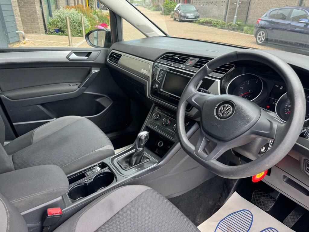 Volkswagen Touran Se Silver #19