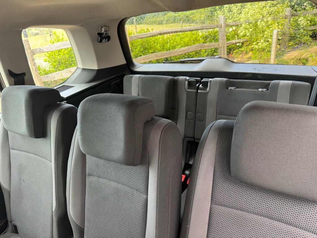 Volkswagen Touran Se Silver #21