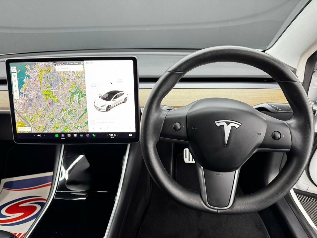 Tesla Model 3 Saloon BN20LXG White #6