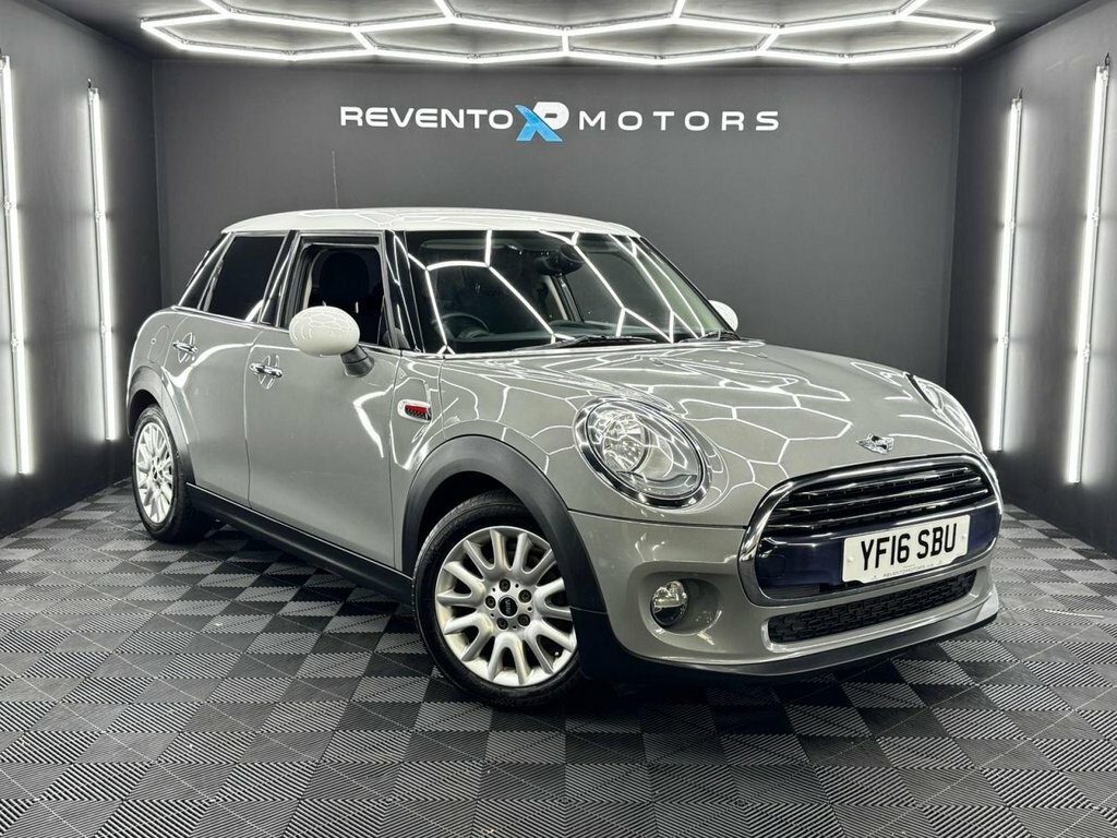 Mini Hatch 1.2 One Black #2