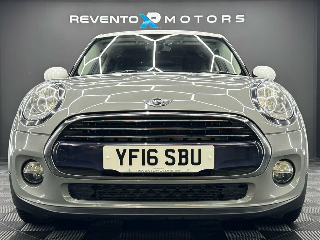 Mini Hatch 1.2 One Black #18