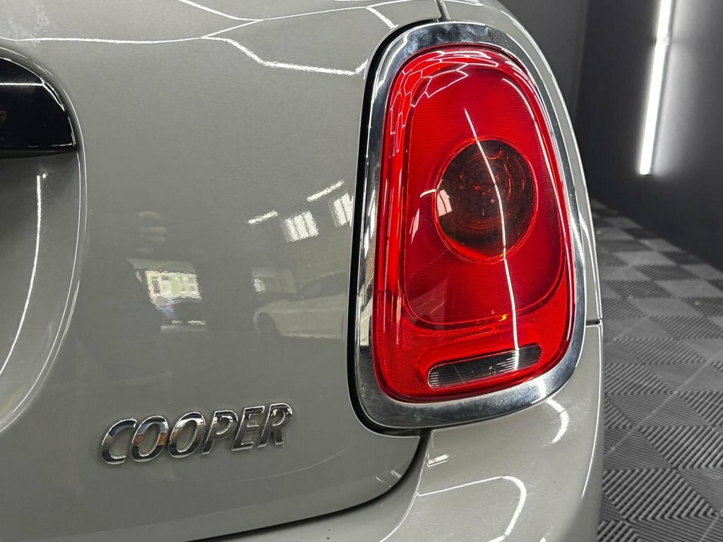 Mini Hatch 1.2 One Black #32