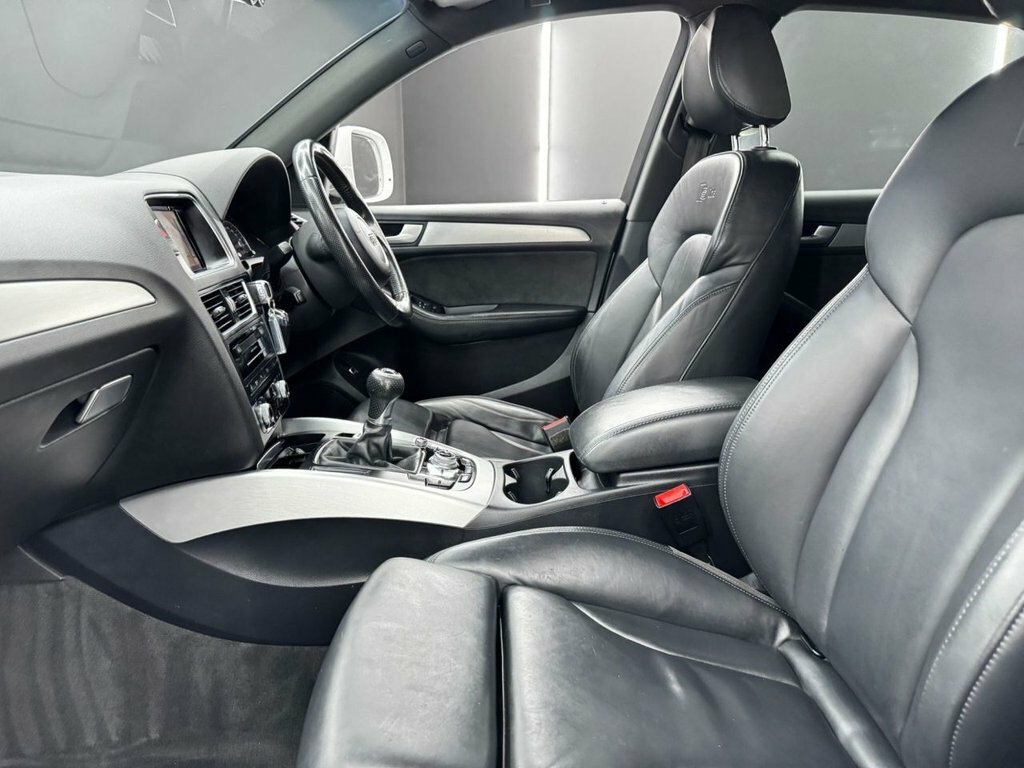 Audi Q5 2.0 Tdi 150 Quattro S Line Plus Black #27