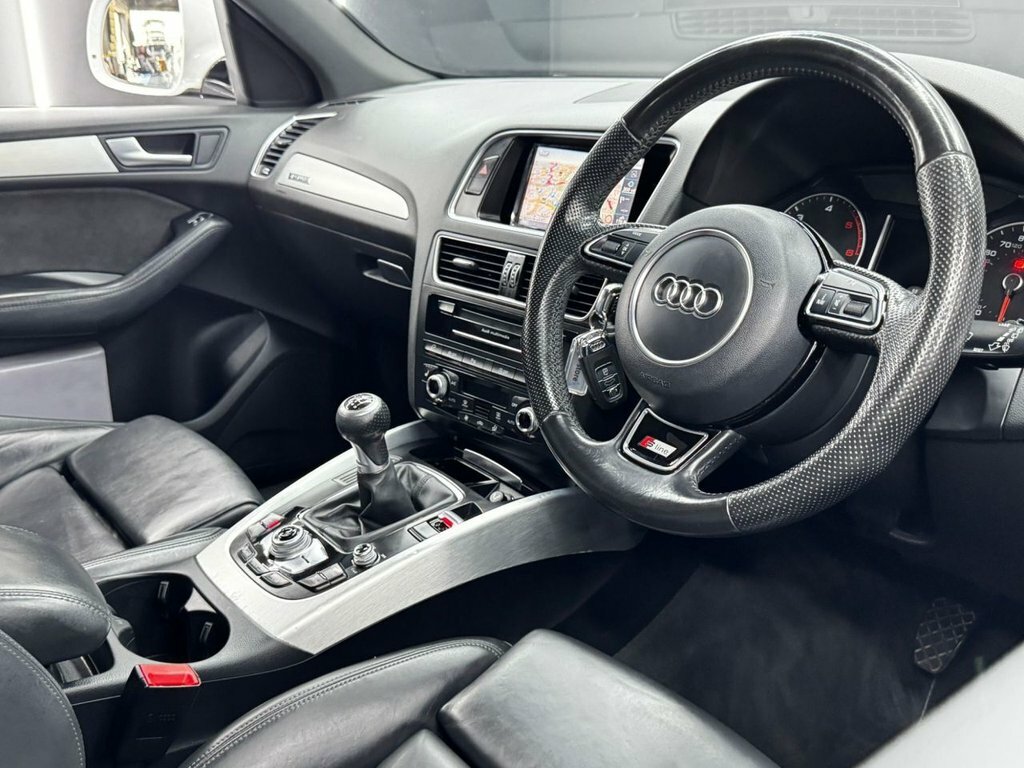 Audi Q5 2.0 Tdi 150 Quattro S Line Plus Black #33