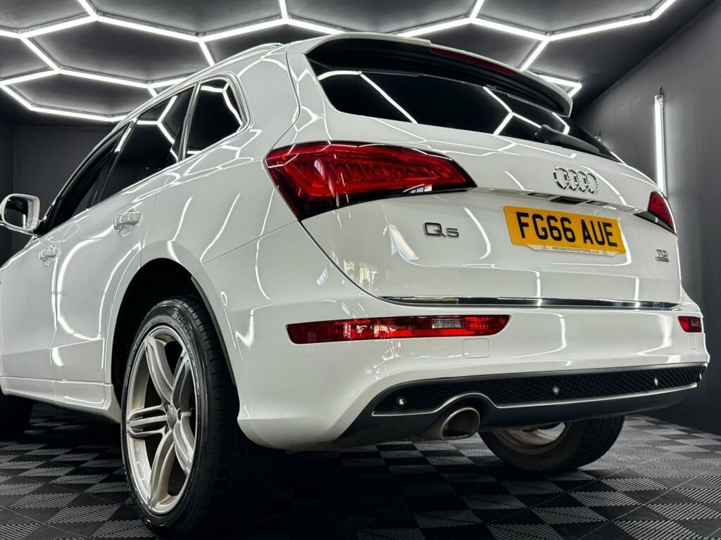 Audi Q5 2.0 Tdi 150 Quattro S Line Plus Black #20