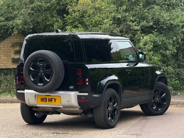 Land Rover Defender Green #84