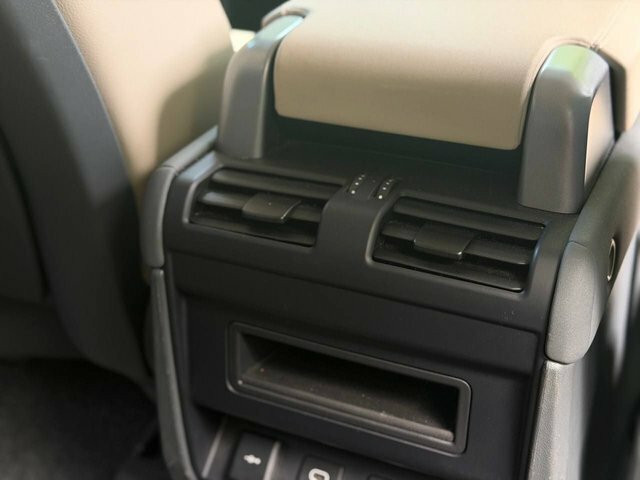 Land Rover Defender D250 Hse Grey #22