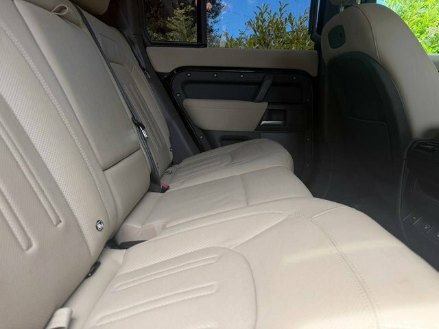 Land Rover Defender D250 Hse Grey #17