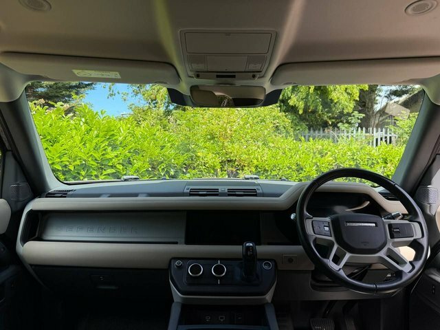 Land Rover Defender D250 Hse Grey #30