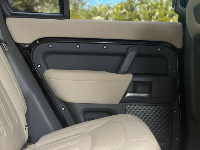 Land Rover Defender D250 Hse Grey #16