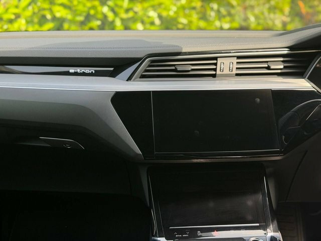 Audi E-tron 230Kw 50 Quattro 71Kwh Black Ed Cs Black #24