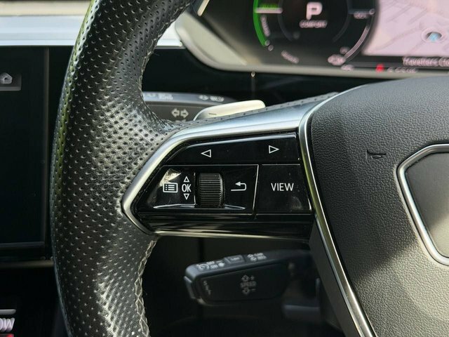 Audi E-tron 230Kw 50 Quattro 71Kwh Black Ed Cs Black #36