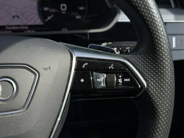 Audi E-tron 230Kw 50 Quattro 71Kwh Black Ed Cs Black #37