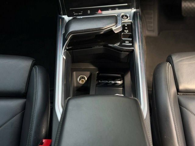 Audi E-tron 230Kw 50 Quattro 71Kwh Black Ed Cs Black #26