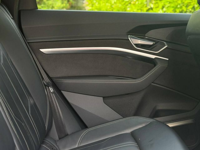Audi E-tron 230Kw 50 Quattro 71Kwh Black Ed Cs Black #17