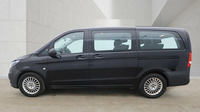 Mercedes-Benz eVito Mpv White #3
