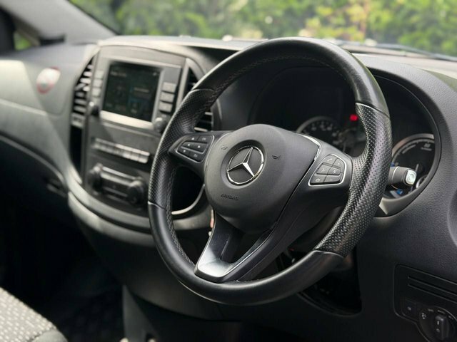 Mercedes-Benz eVito 85Kw 66Kwh Progressive Van White #9