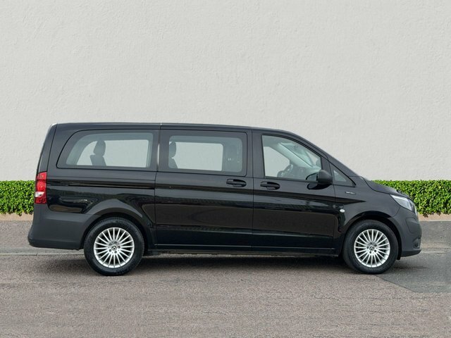 Mercedes-Benz eVito 85Kw 66Kwh Progressive Van White #8