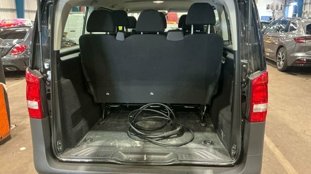 Mercedes-Benz eVito Mpv White #12