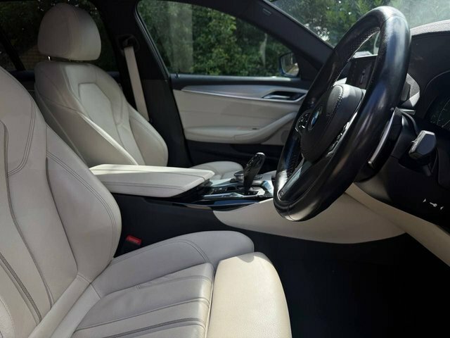 BMW 5 Series 2.0 520D M Sport Touring Euro 6 S Black #4
