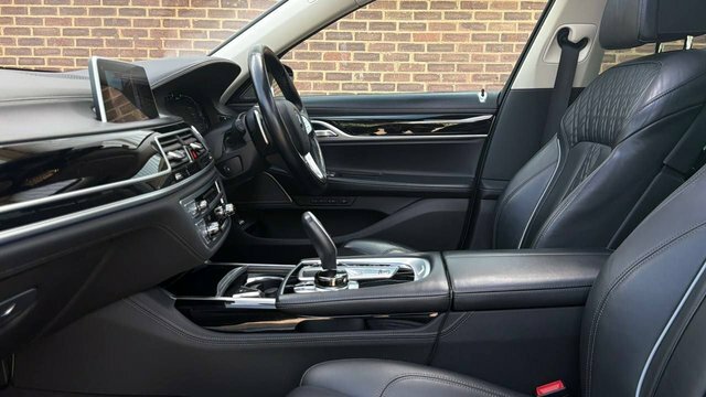 BMW 7 Series Saloon Black #88