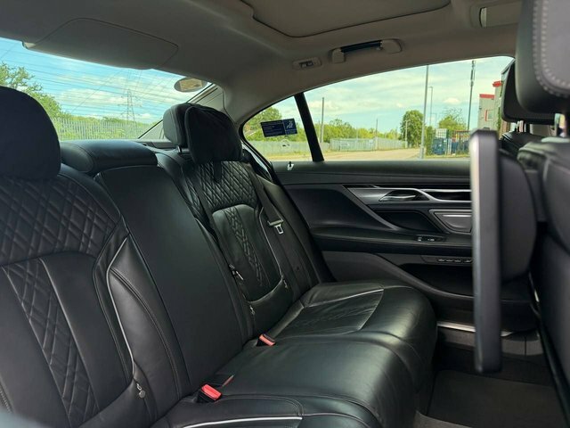 BMW 7 Series Saloon Black #53