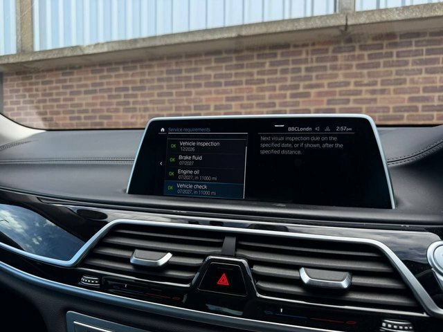 BMW 7 Series Saloon Black #75