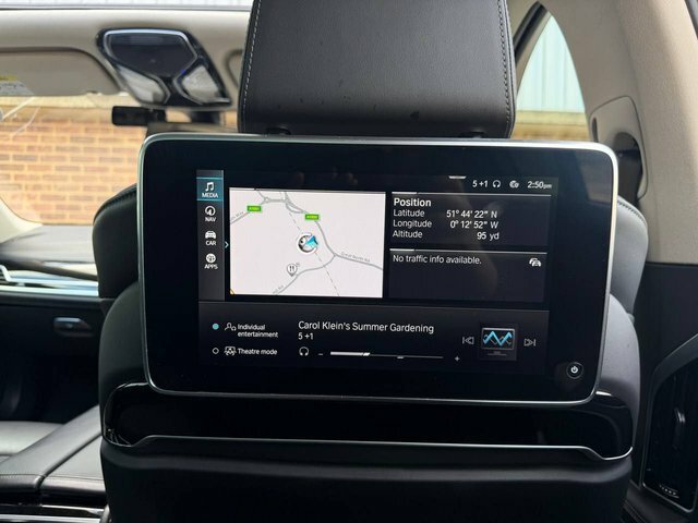 BMW 7 Series Saloon Black #24