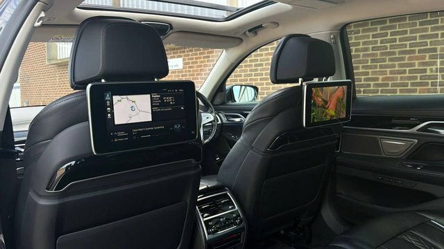 BMW 7 Series Saloon Black #85