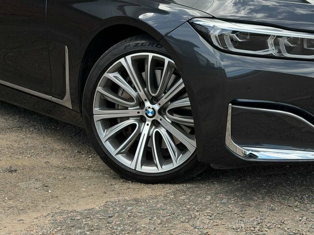 BMW 7 Series Saloon Black #98