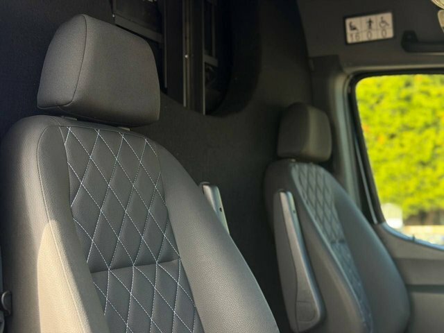 Mercedes-Benz Sprinter 2.0 317 Cdi Hd Progressive Panel Van Ma White #13