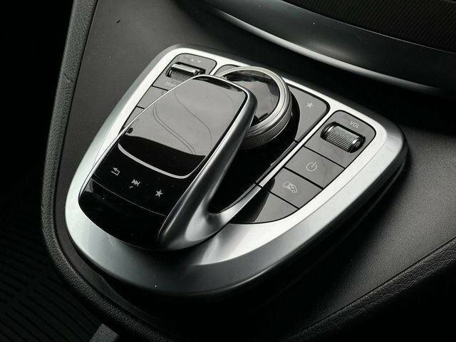 Mercedes-Benz V Class V 250 D Amg Blue #23