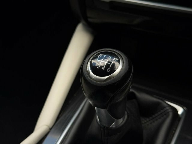 Mazda 6 Tourer 2.2D 175 Sport Nav White #38