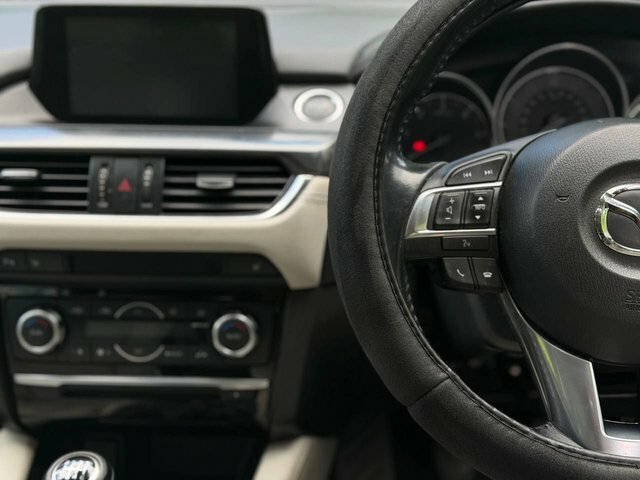 Mazda 6 Tourer 2.2D 175 Sport Nav White #30