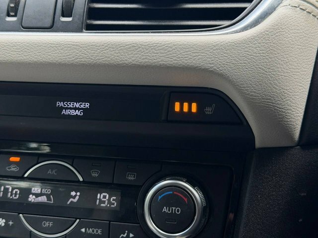 Mazda 6 Tourer 2.2D 175 Sport Nav White #44