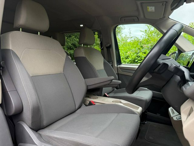 Volkswagen Multivan 2.0 Tdi Style Mpv Dsg Euro 6 Ss 150 Grey #13