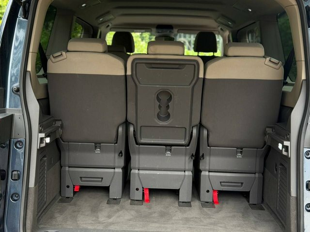 Volkswagen Multivan 2.0 Tdi Style Mpv Dsg Euro 6 Ss 150 Grey #35