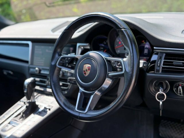 Porsche Macan 3.0T V6 S Suv Pdk 4Wd Euro 6 Ss 354 White #2