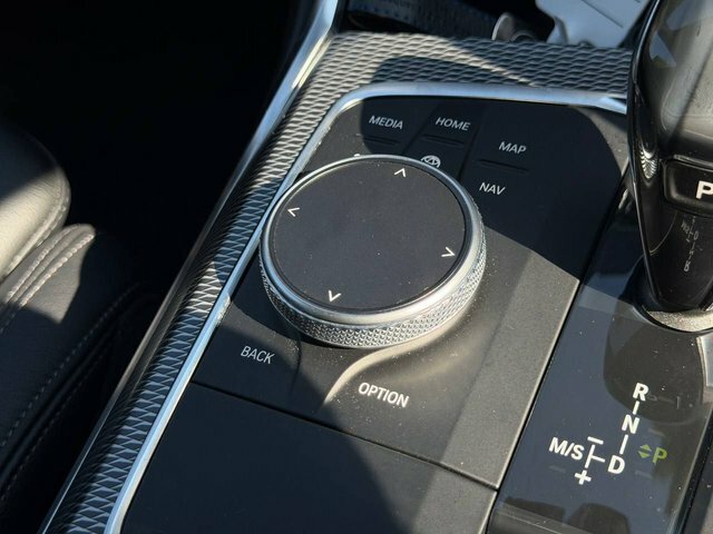 BMW 3 Series 320I M Sport Black #38