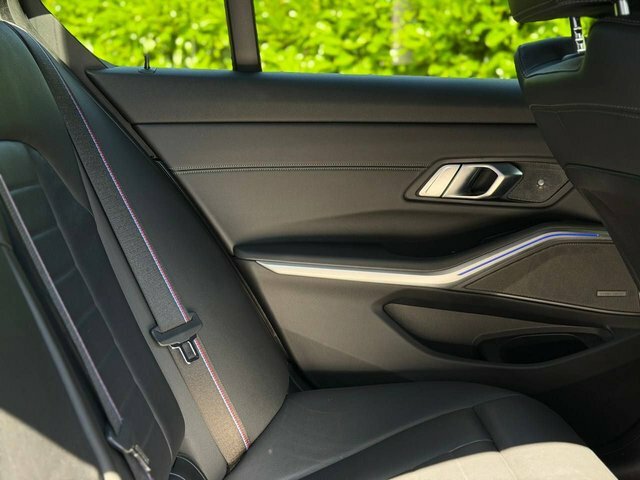 BMW 3 Series 320I M Sport Black #7