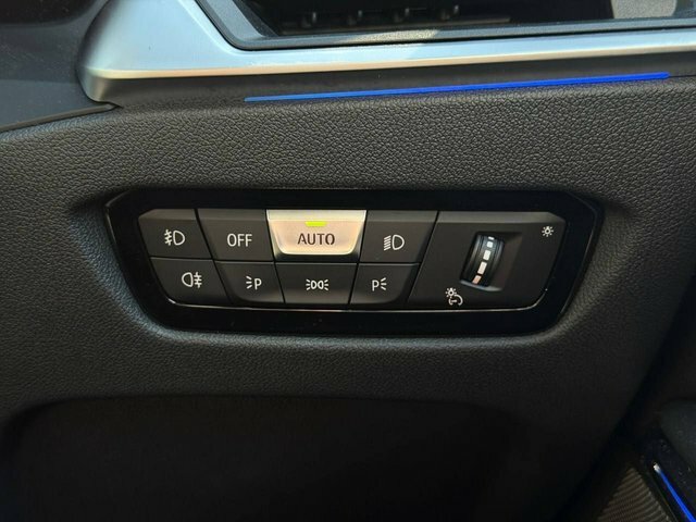 BMW 3 Series 320I M Sport Black #34