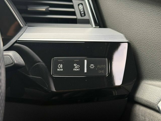 Audi E-tron 50 Vorsprung Sportback Quattro 7 LL71BZE Blue #38