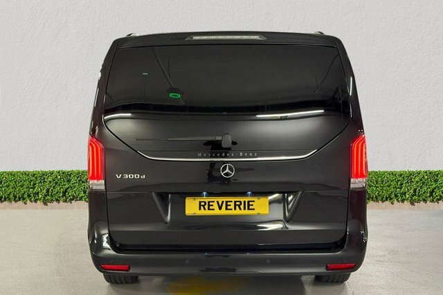 Mercedes-Benz V Class 2.0 V300d Sport Mpv G-tronic Euro 6 S Black #6