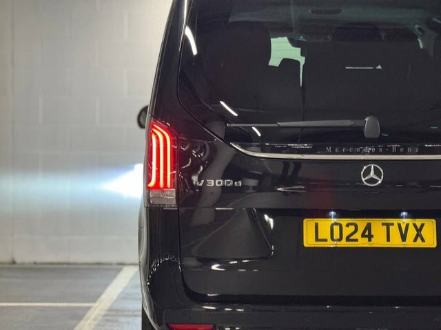 Mercedes-Benz V Class V 220 D Amg Premium Extra-long Grey #82