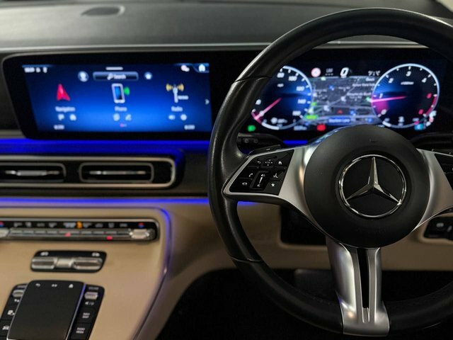 Mercedes-Benz V Class V 220 D Amg Premium Extra-long Grey #22