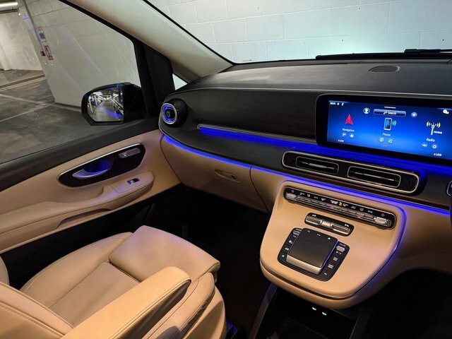 Mercedes-Benz V Class V 220 D Amg Premium Extra-long Grey #38