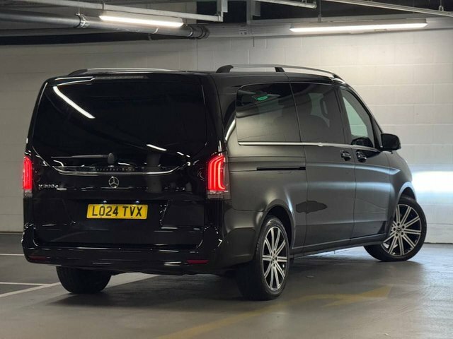 Mercedes-Benz V Class V 220 D Amg Premium Extra-long Grey #78