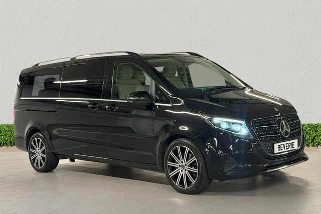 Mercedes-Benz V Class 2.0 V300d Sport Mpv G-tronic Euro 6 S Black